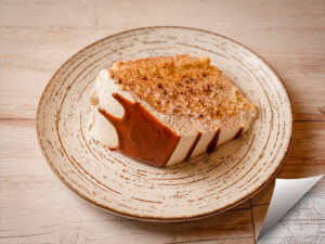 Tarta tres leches colombiana